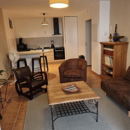 Appartement 1 Chambre Avec Piscine Uzès Zewnętrze zdjęcie